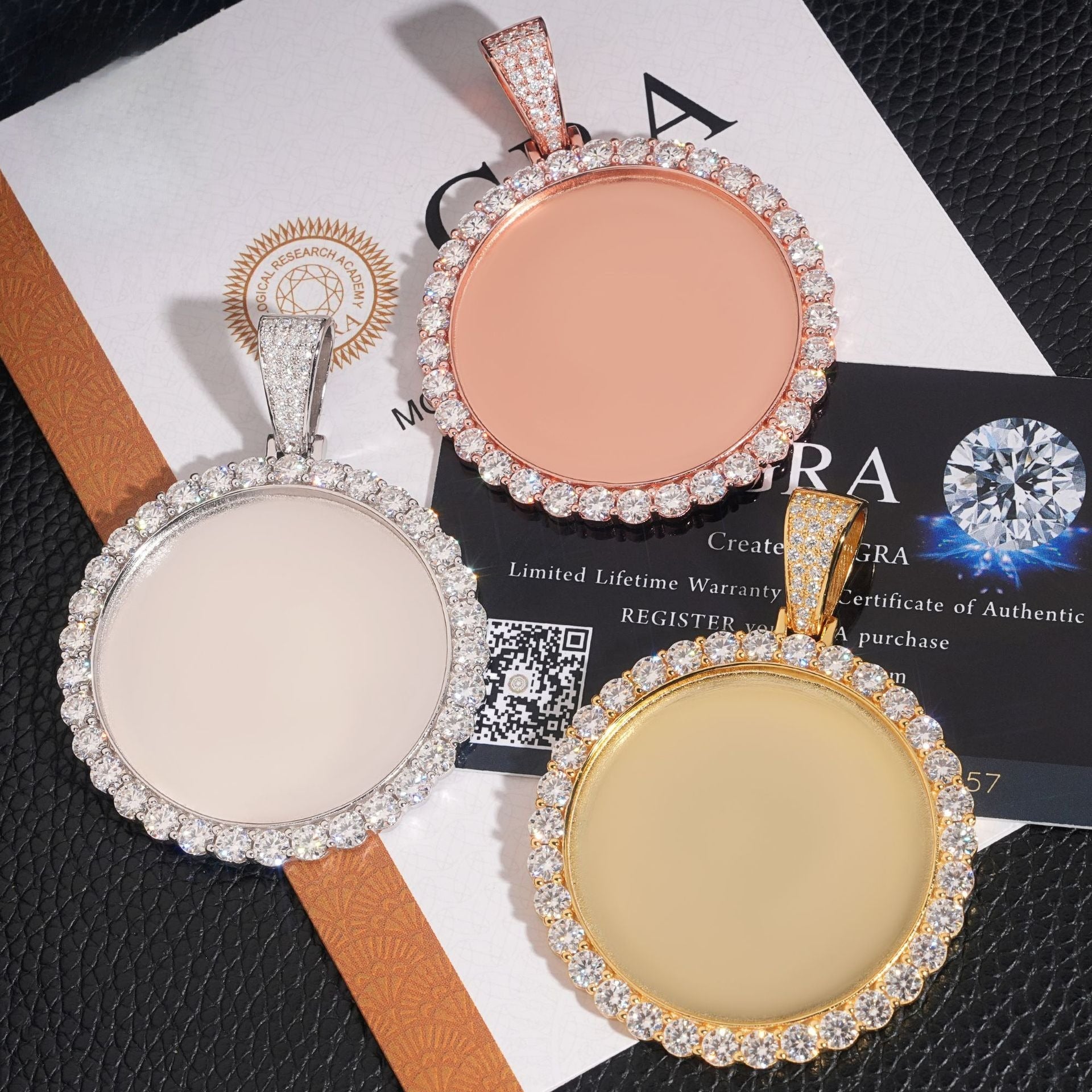 Hip - Hop Round Frame Pendant – S925 Silver Moissanite Inlaid, Unisex Design, Fits Tennis Chain Necklace - CaratixJewelry